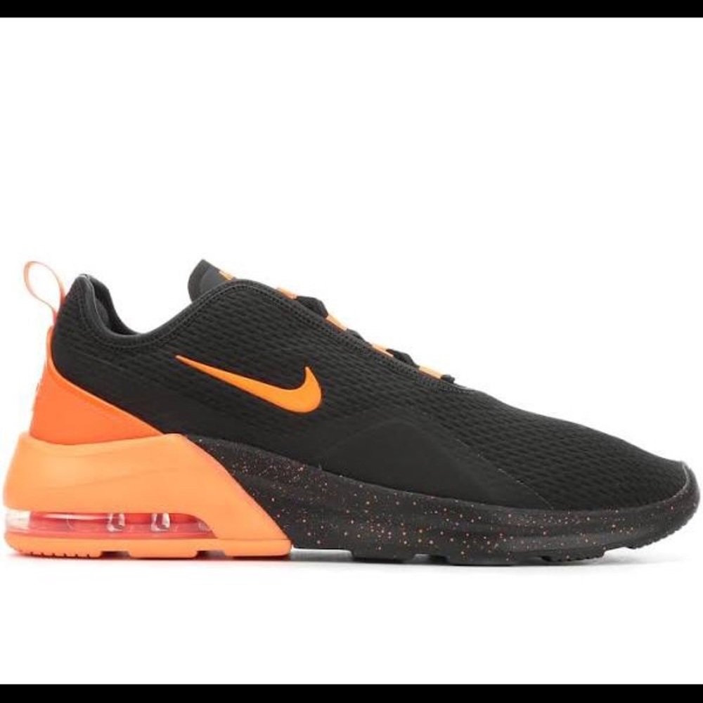 Nike Air Max Motion 2 Orange